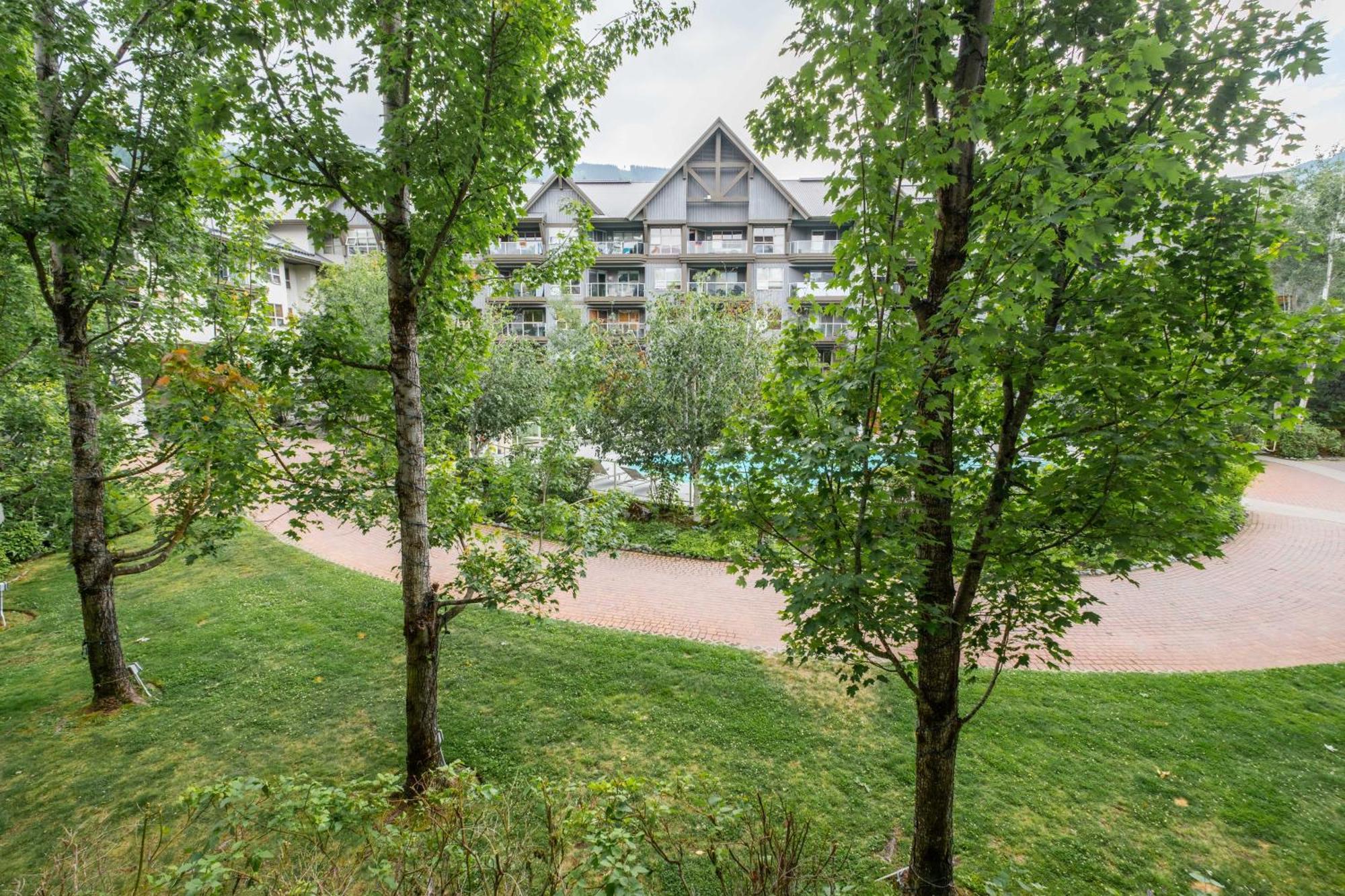 Villa The Aspens By Outpost Whistler Exterior foto